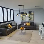 1-On-Albert Studio Apartments