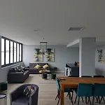 1-On-Albert Studio Apartments